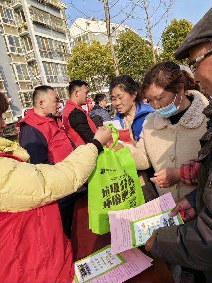 智能分類垃圾房，清潔小屋，垃圾分類收集站生產(chǎn)廠家